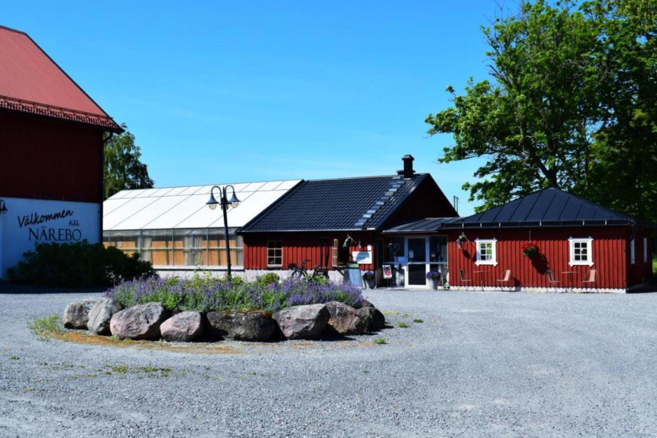 Naerebo Gardshotell & Restaurang Lidkoping Exterior photo