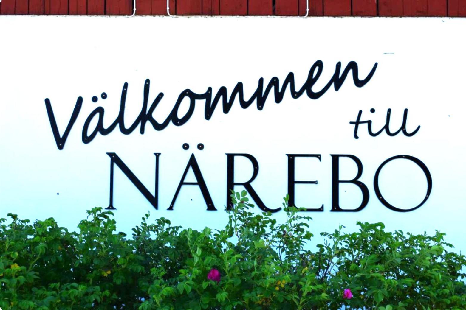 Naerebo Gardshotell & Restaurang Lidkoping Exterior photo